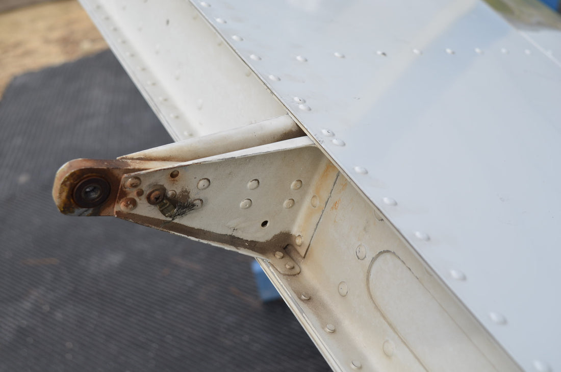 Used aircraft parts for sale 96-640000-606 BEECHCRAFT 95-B55 ESTABILAZER ASSY VERTICAL