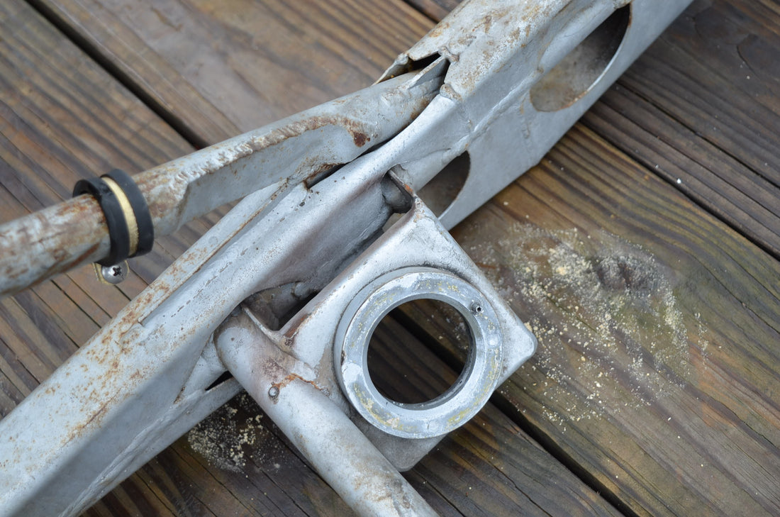 Used aircraft parts for sale 96-910005-75 BEECHCRAFT 95-B55 MOUNT ASSEMBLY ENGINE