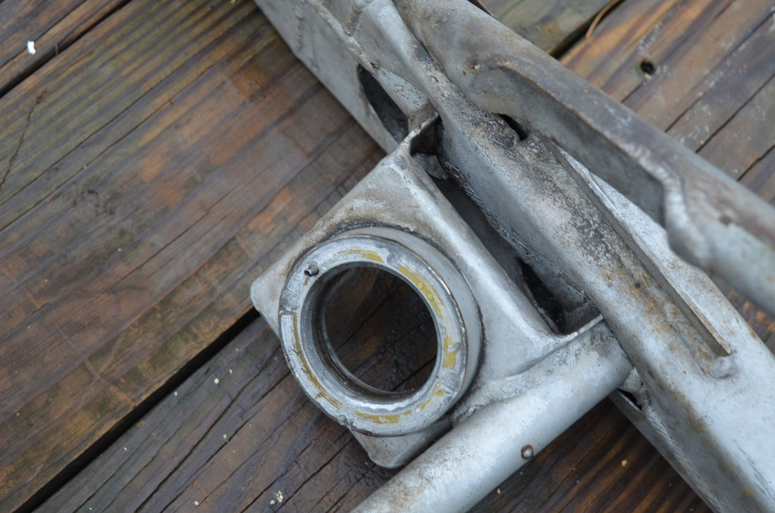 Used aircraft parts for sale 96-910005-75 BEECHCRAFT 95-B55 MOUNT ASSEMBLY ENGINE