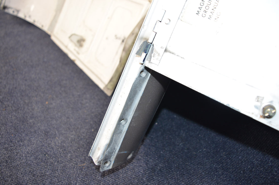 Used aircraft parts for sale 96-910011-626 BEECHCRAFT 95-B55 BOTTON ASSY COWL ENGINE WITH SIDE DOOR