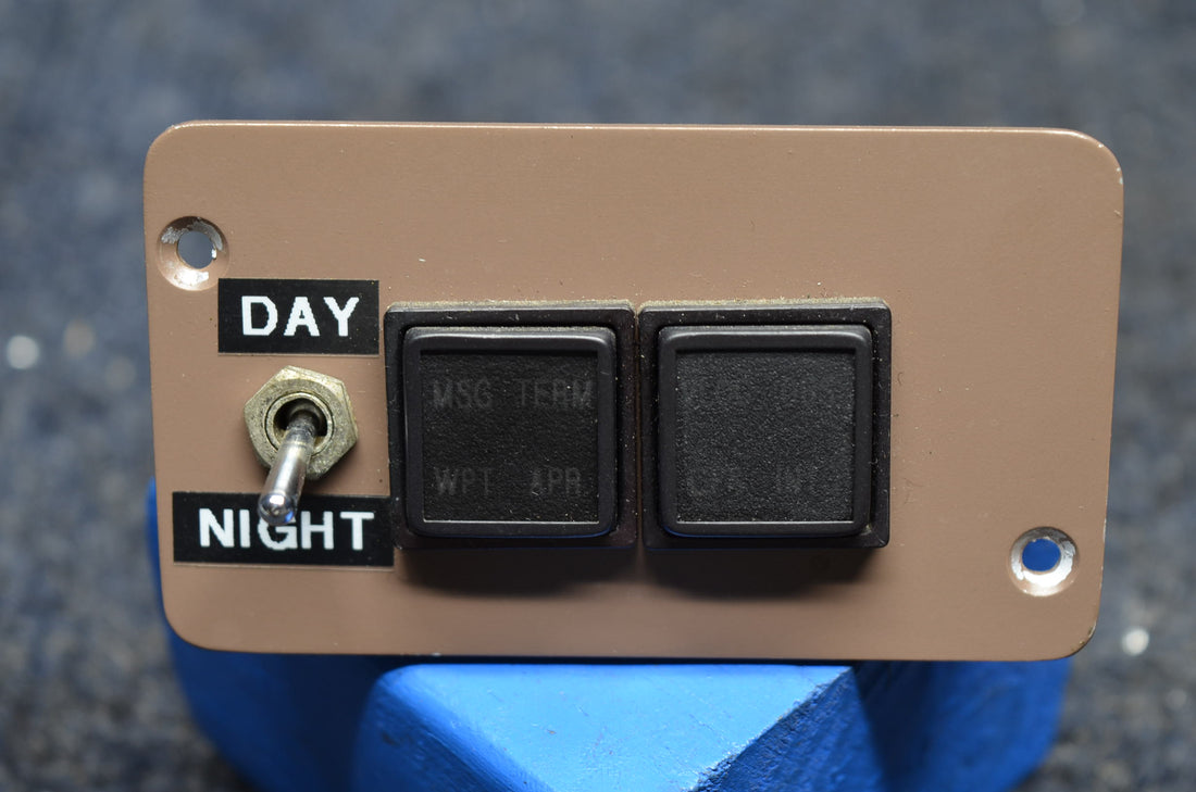 Used aircraft parts for sale 4766-123 BEECHCRAFT 95-B55 GPS ANUNCIATOR SWITCH 28 VOLTS