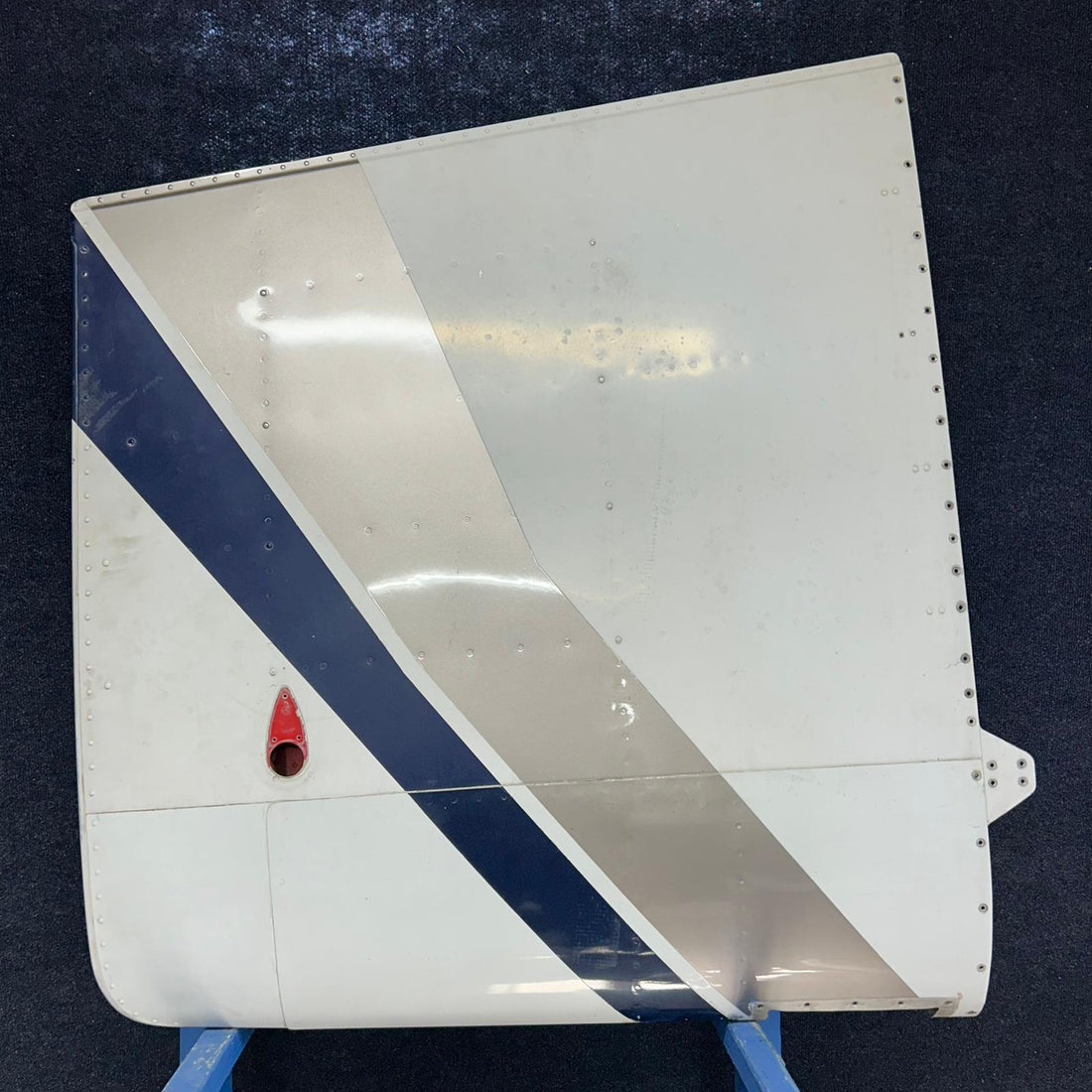 Used aircraft parts for sale 96-170000-604 BEECHCRAFT 95-B55 TIP ASSEMBLY RH