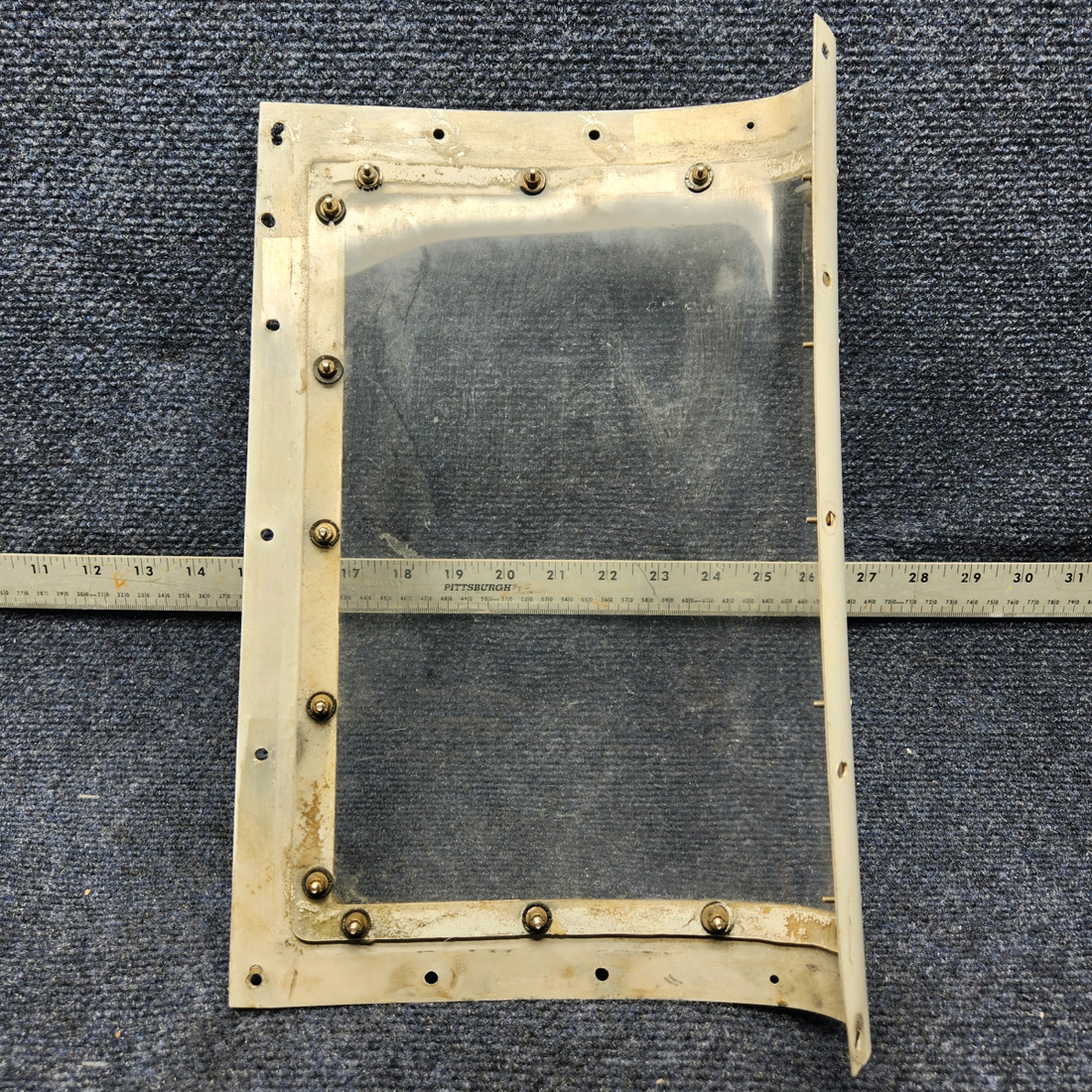 Used aircraft parts for sale, 169-110000-247 Beechcraft C23 SUNDOWNER LANDING LIGHT WINDOW LH / RH