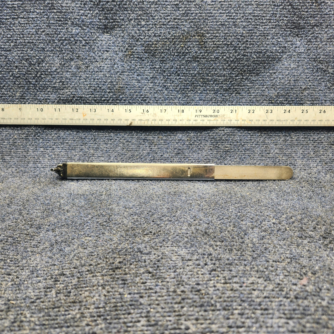 Used aircraft parts for sale, 350154-901 Mooney M20J BAGGAGE DOOR HOLD OPEN ASSY