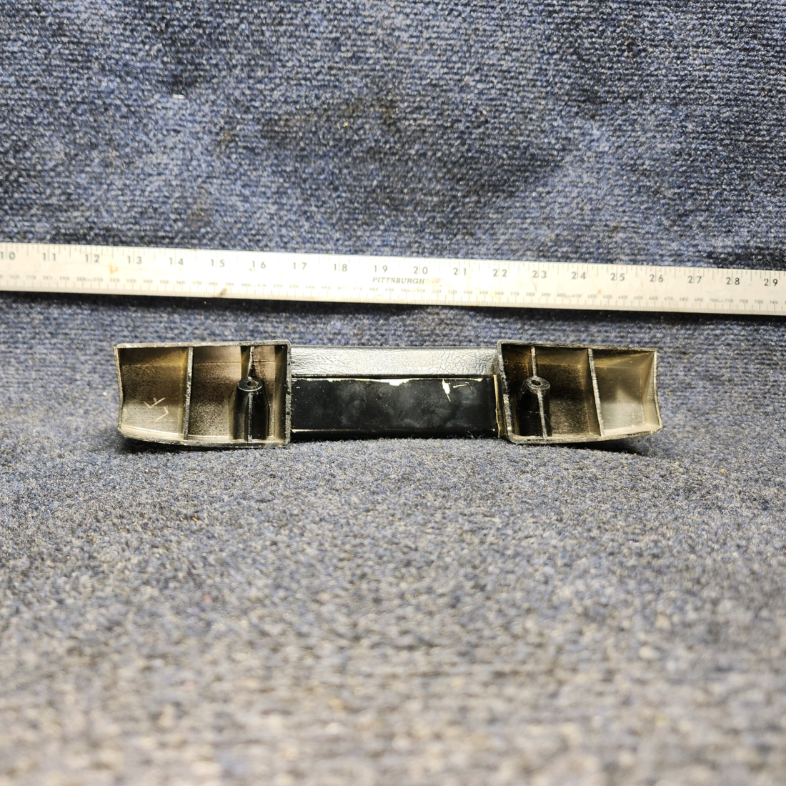 Used aircraft parts for sale, 1414082-20 CESSNA 172K ARMREST ASSEMBLY RH OR LH