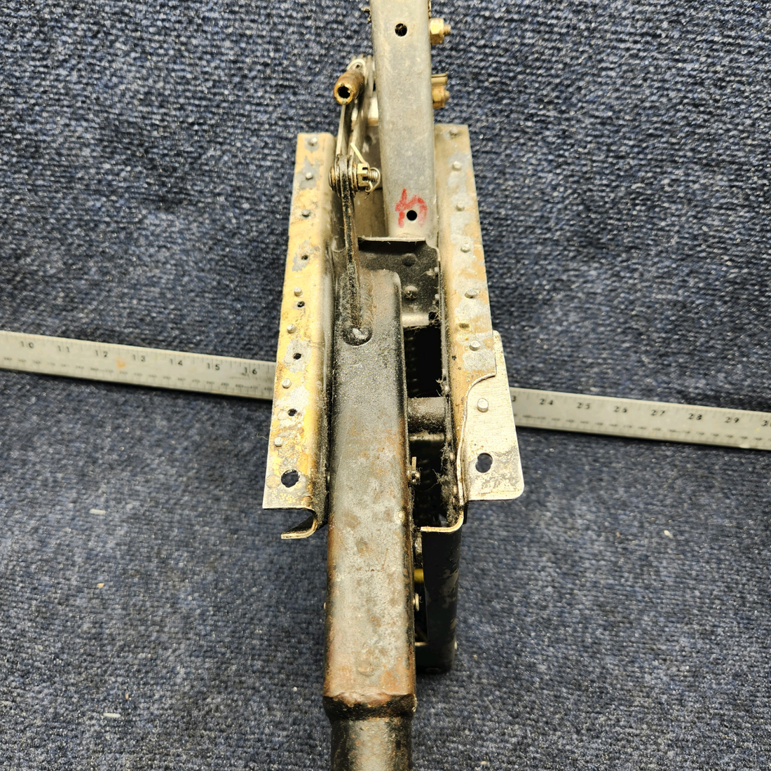 Used aircraft parts for sale, 169-524000-603 Beechcraft C23 SUNDOWNER FLAP CONTROL ASSEMBLY W/ HANDLE