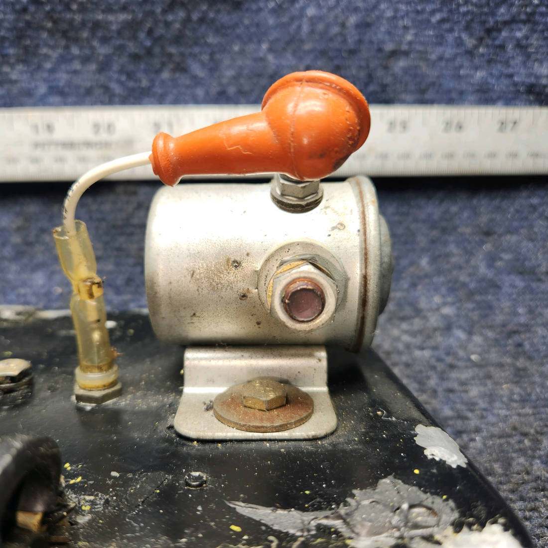 Used aircraft parts for sale, 800178-501 Mooney M20J BATTERY BOX LID