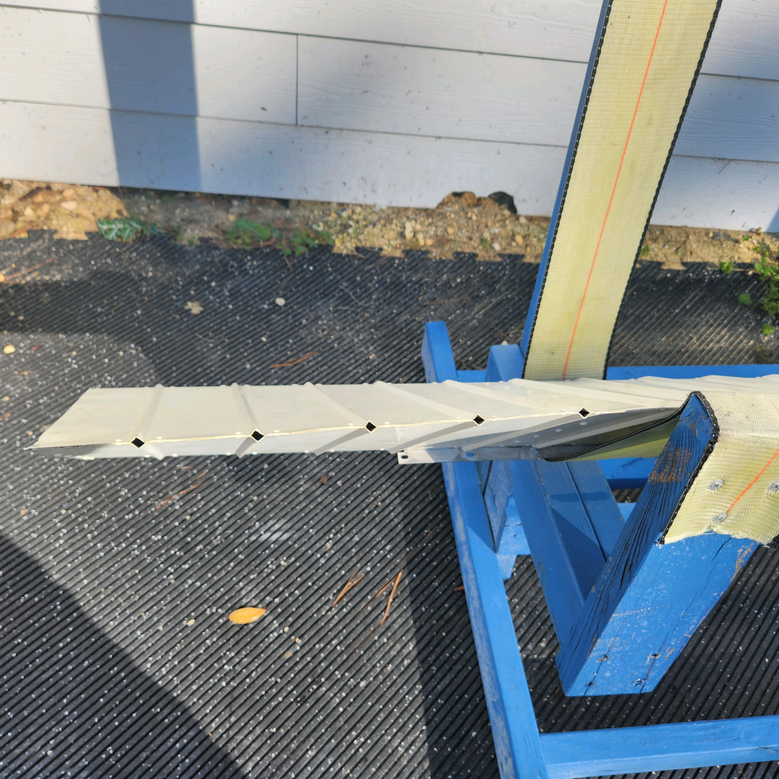 Used aircraft parts for sale, 0523800-1 CESSNA 172K R/H AILERON ASSY CORE - SEE PHOTOS FOR DAMAGES