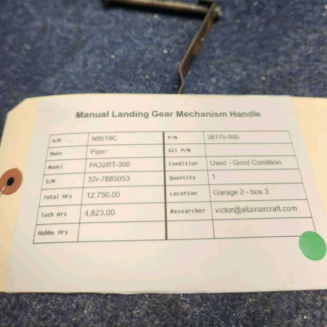 Used aircraft parts for sale, 38175-000 Piper PA32RT-300 MANUAL LANDING GEAR MECHANISM HANDLE