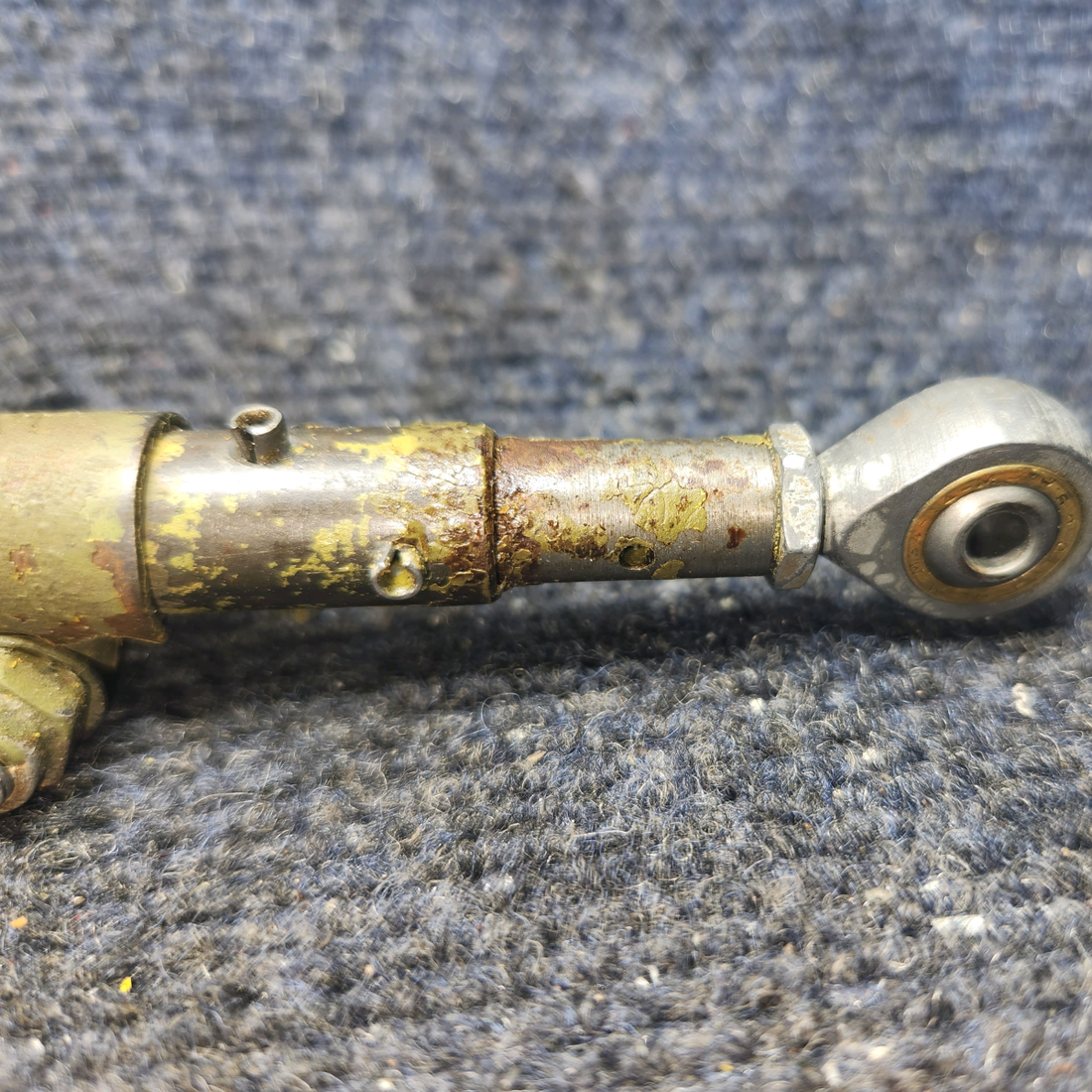 Used aircraft parts for sale, 915007-003 Mooney M20J Elevator Adjustable Tube Assembly