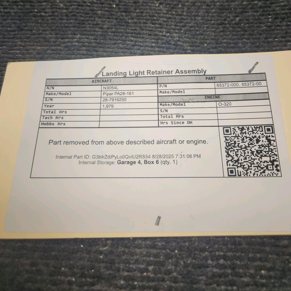 Used aircraft parts for sale, 65372-000 Piper PA28-161 Landing Light Retainer Assembly