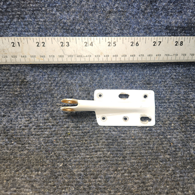Used aircraft parts for sale, 79475-007 Piper PA28-161 Upper Cabin Door Hinge