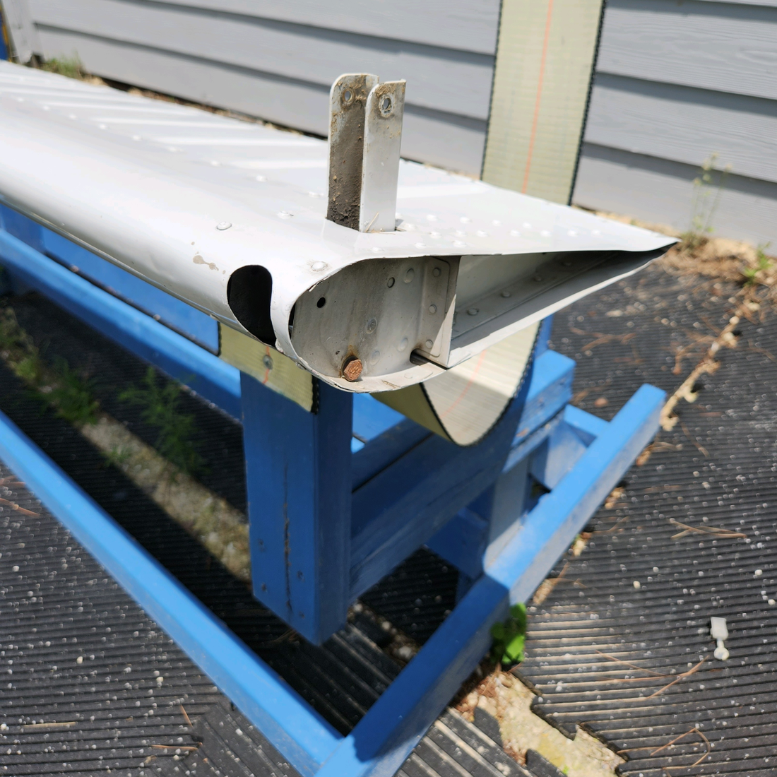 Used aircraft parts for sale, 65591-000 Piper PA32RT-300 FLAP ASSEMBLY LH SEE PHOTOS