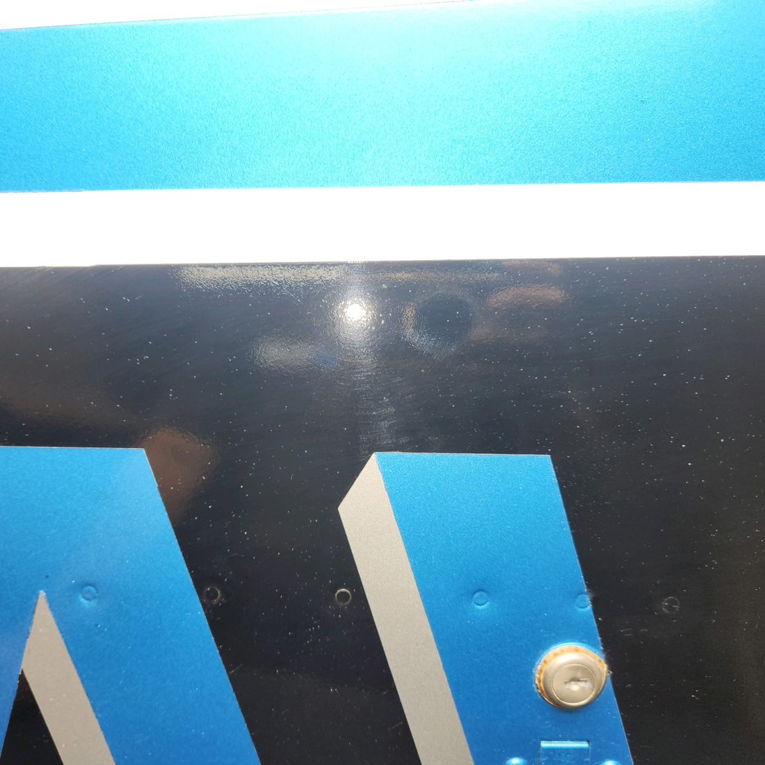 Used aircraft parts for sale, 66793-018 Piper PA28-161 Baggage Door Assembly – Sold with Lock