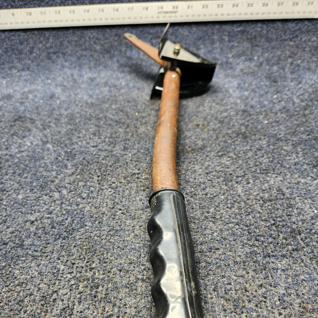 Used aircraft parts for sale, 63782-000 PIPER PA28-140 FLAP HANDLE ASSEMBLY