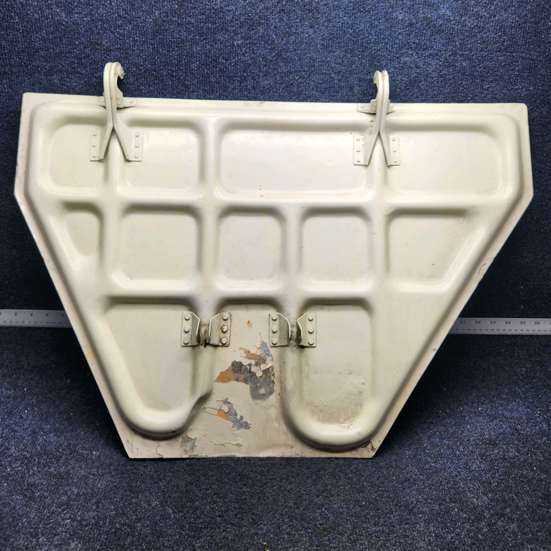 Used aircraft parts for sale, 35-815055-69 BEECHCRAFT F35 MAIN LANDING GEAR DOOR ASSEMBLY OUTBD RH