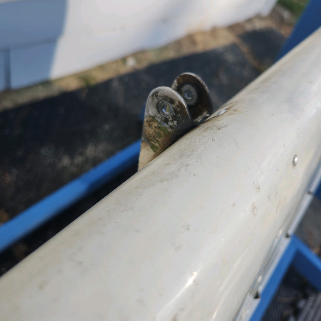 Used aircraft parts for sale, 0523901-38 CESSNA 172K FLAP ASSEMBLY RH "SEE PHOTOS FOR DETAILS"