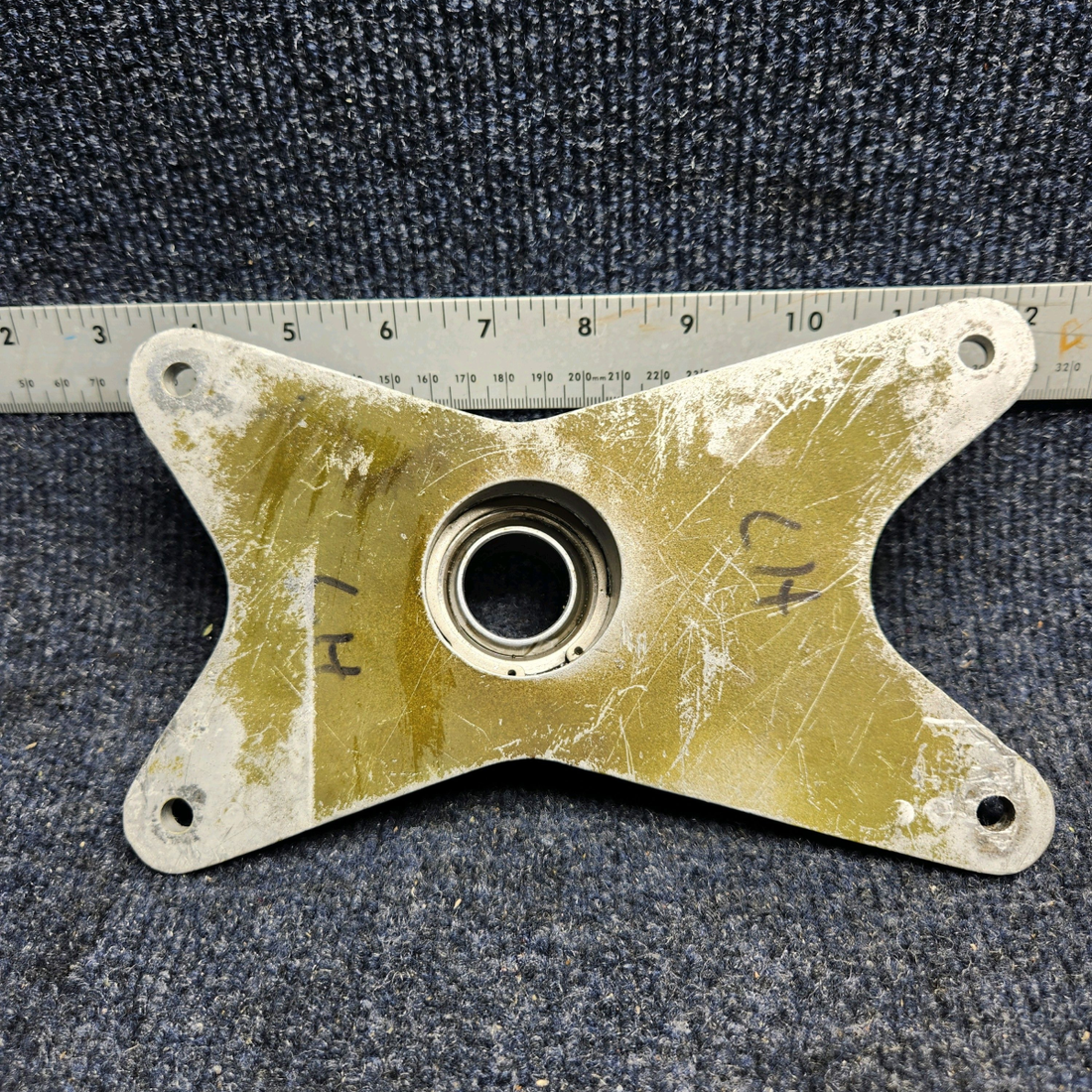 Used aircraft parts for sale, 67040-014 Piper PA32RT-300 TRUNNION FITTING LH FORWARD