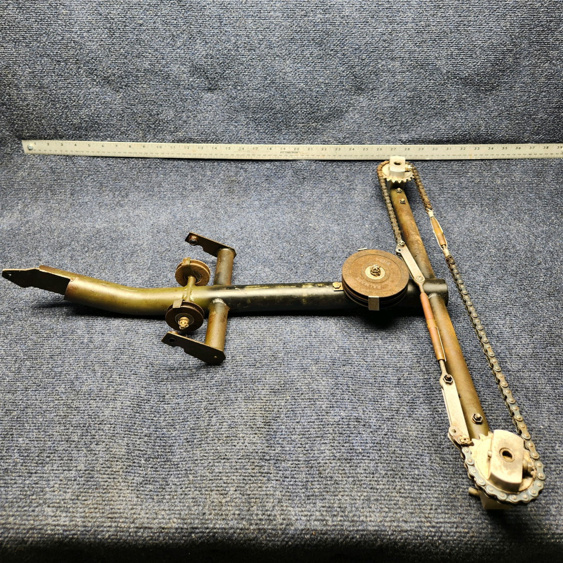 Used aircraft parts for sale, 169-524018-601 Beechcraft C23 SUNDOWNER CONTROL COLUMN ASSEMBLY