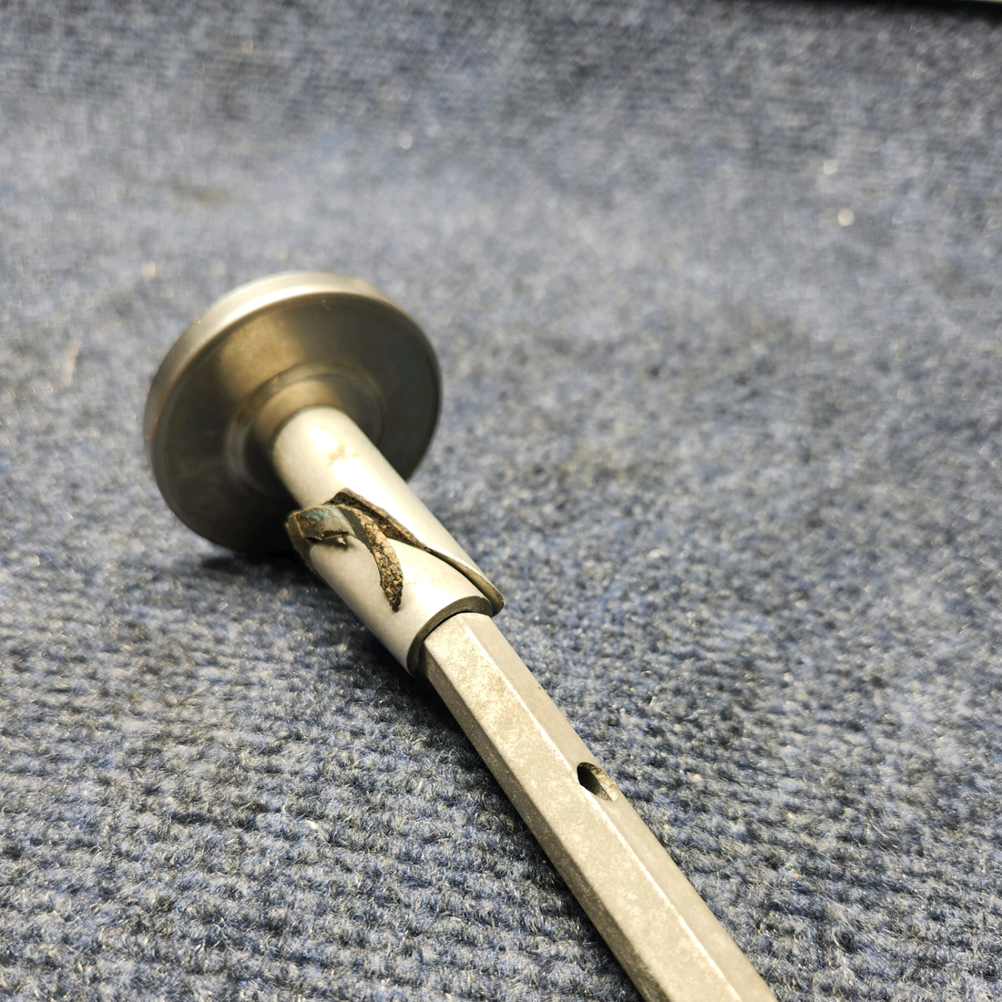 Used aircraft parts for sale, OAT Beechcraft Beechcraft C23 SUNDOWNER OUTSIDE AIR TEMP (OAT) GAUGE