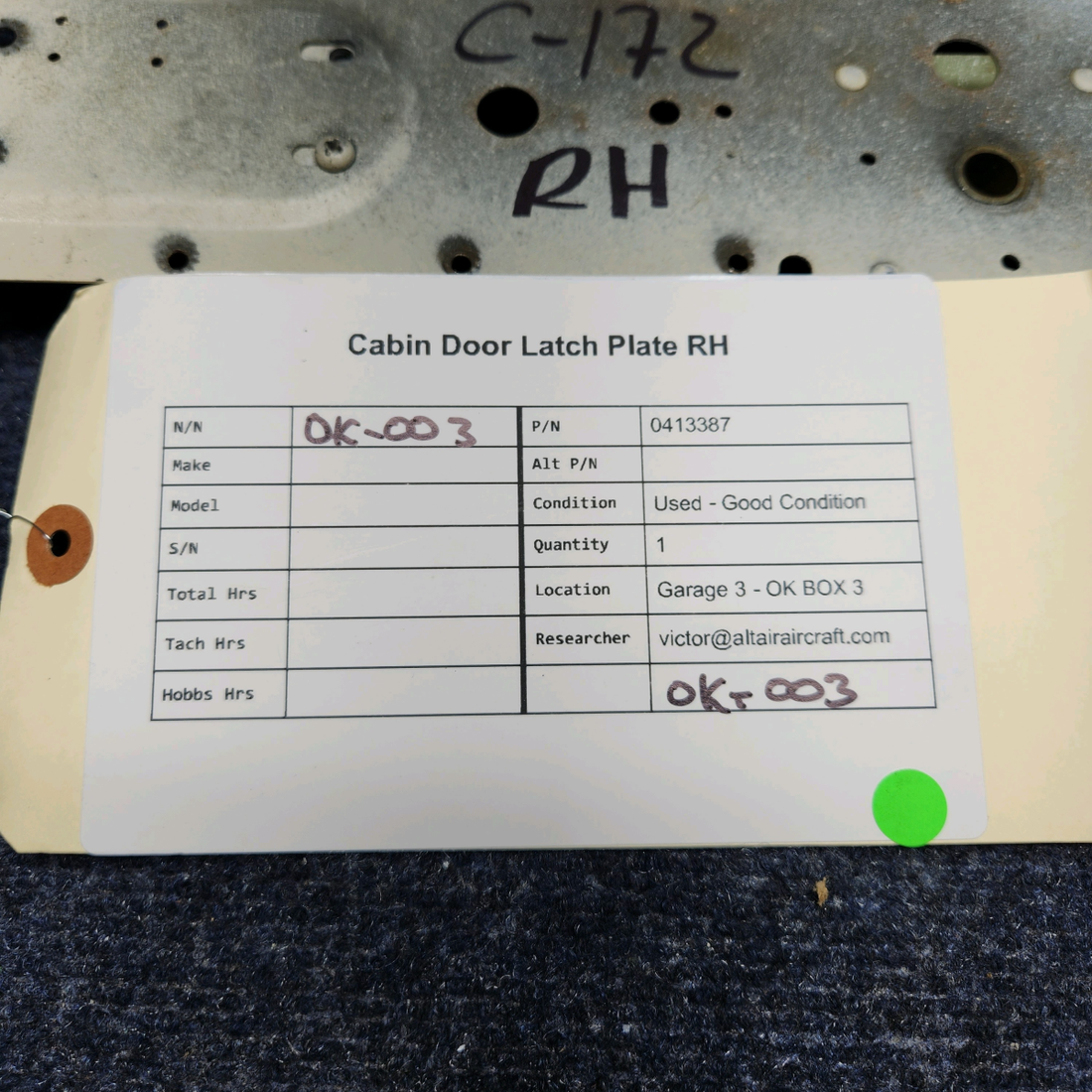 Used aircraft parts for sale, 0413387 Cessna C 172 CABIN DOOR LATCH PLATE RH
