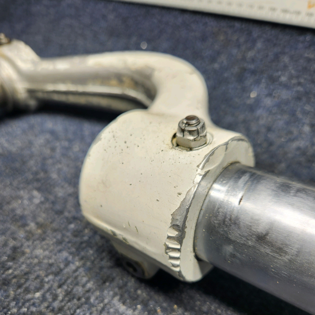 Used aircraft parts for sale, 67100-007 Piper PA32RT-300 NOSE GEAR ASSY LESS TRUNNION