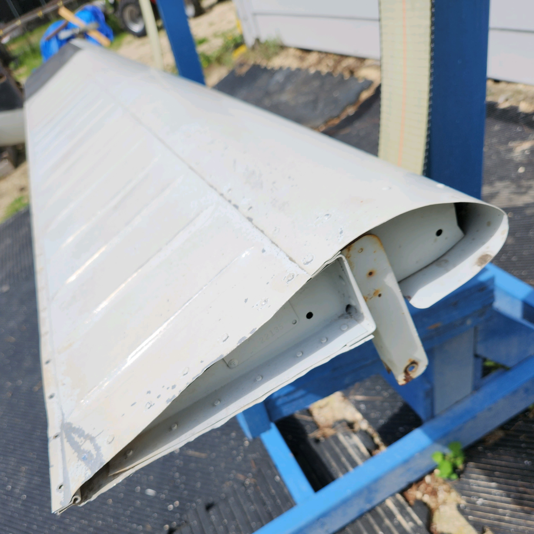 Used aircraft parts for sale, 65590-001 PIPER PA28-140 FLAP ASSEMBLY RH