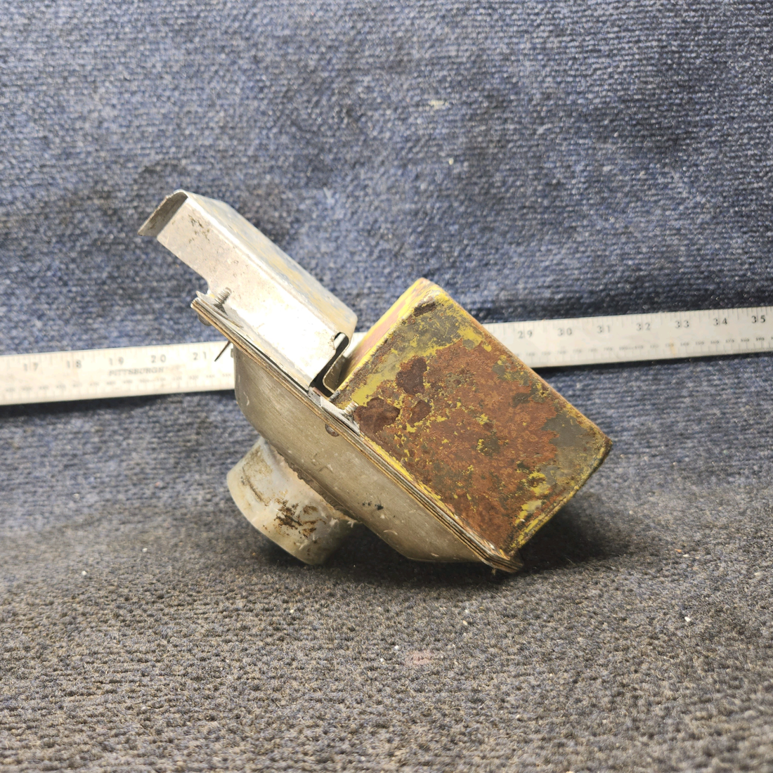 Used aircraft parts for sale, 640240-001 Mooney M20J Cabin Air Valve Assy