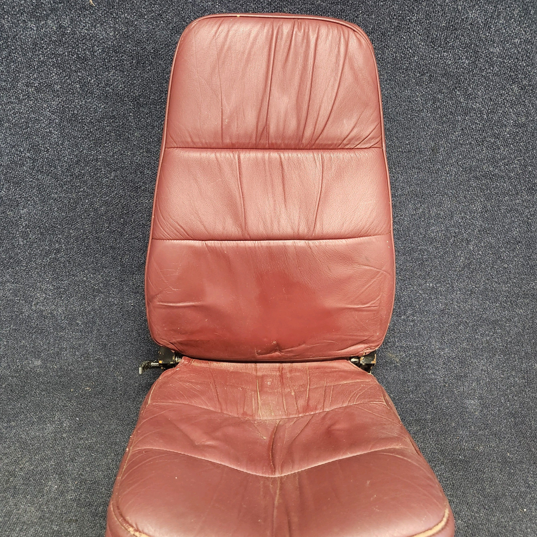 Used aircraft parts for sale, 79479-012 Piper PA32RT-300 PASSENGER SEAT REAR LH