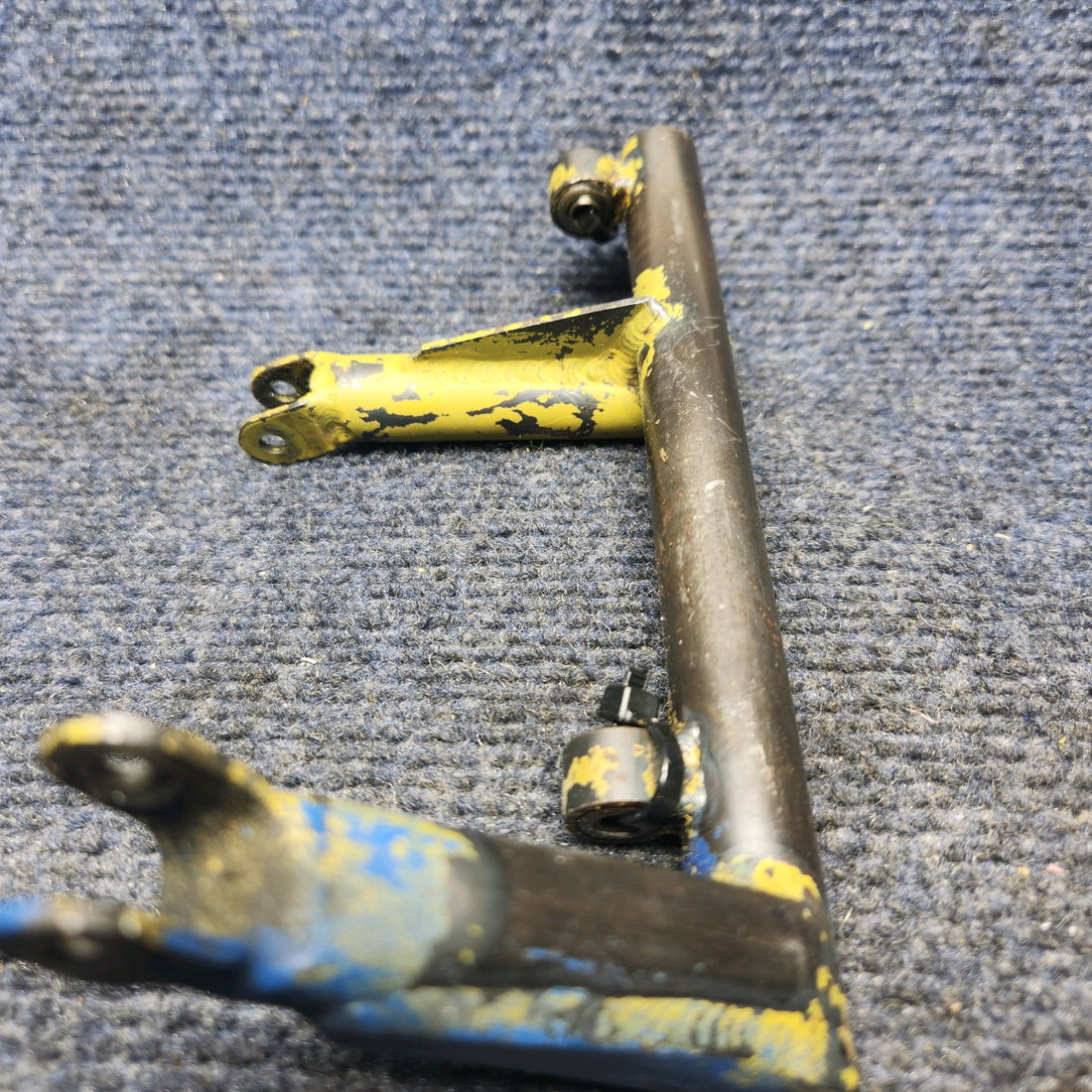 Used aircraft parts for sale, 710008-000 Mooney M20K ELEVATOR JACKSHAFT ASSEMBLY