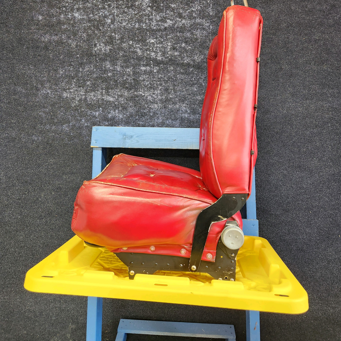 Used aircraft parts for sale, 140153-509 Mooney M20J M20J PILOT OR CO-PILOT SEAT