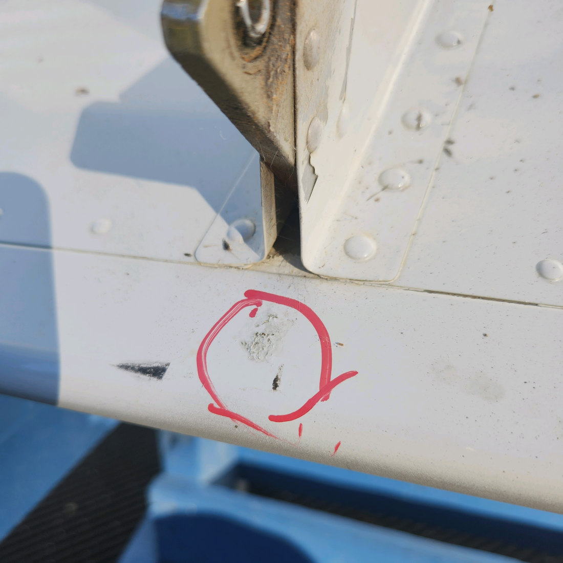 Used aircraft parts for sale, 240014-509 Mooney M20K FLAP ASSEMBLY LH SEE PHOTOS FOR DETAILS SOME SCRATCHES