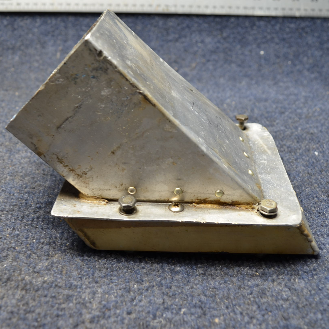 Used aircraft parts for sale, BA-4106 Grumman AA-5B BRACKET AIR FILTER W INTAKE