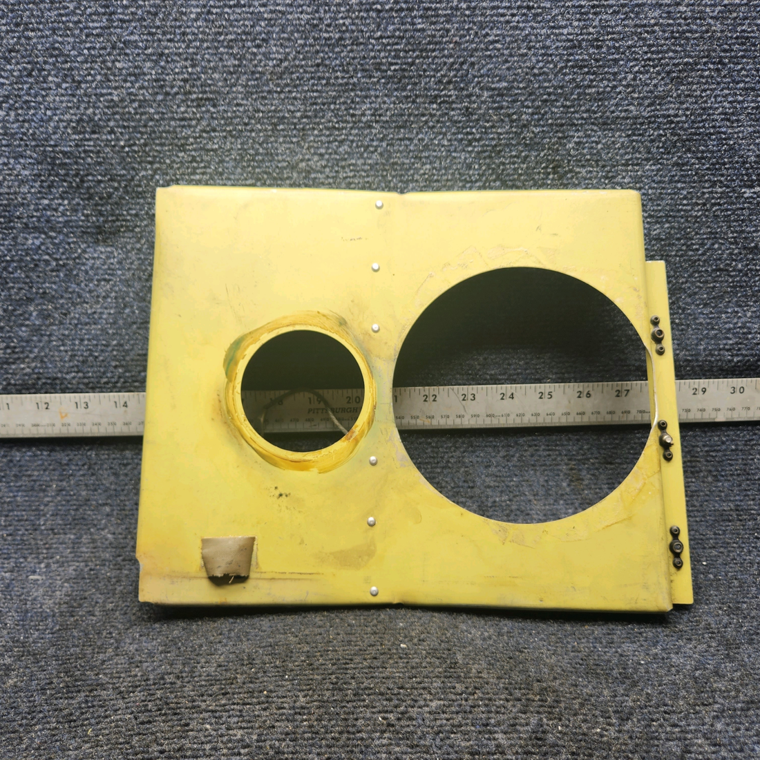 Used aircraft parts for sale, 000-110155-5 Beechcraft F33A FUEL CELL LINER SUPPORT