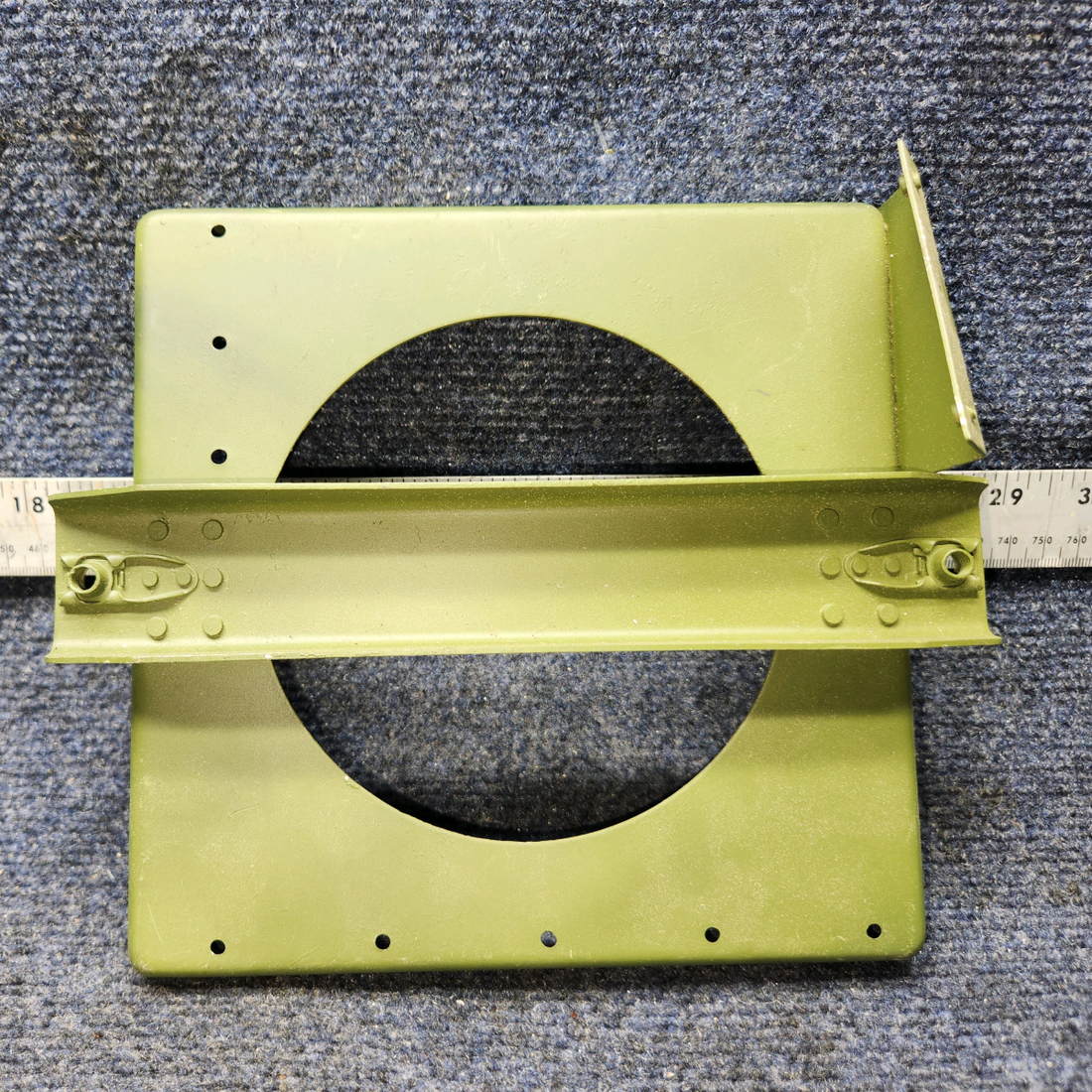 Used aircraft parts for sale, 0413581-8 Cessna 172RG Battery Box Base