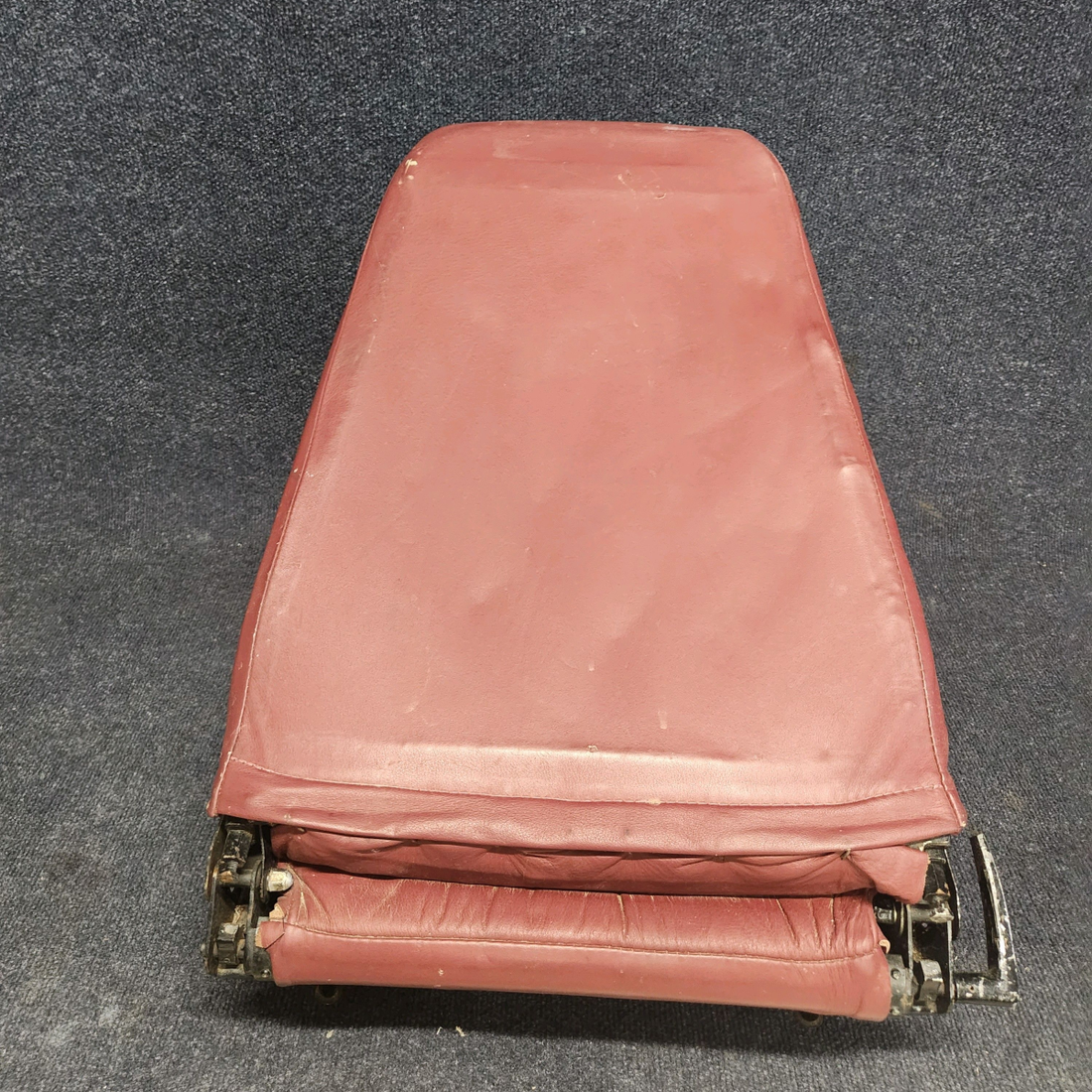 Used aircraft parts for sale, 79479-012 Piper PA32RT-300 PASSENGER SEAT REAR LH