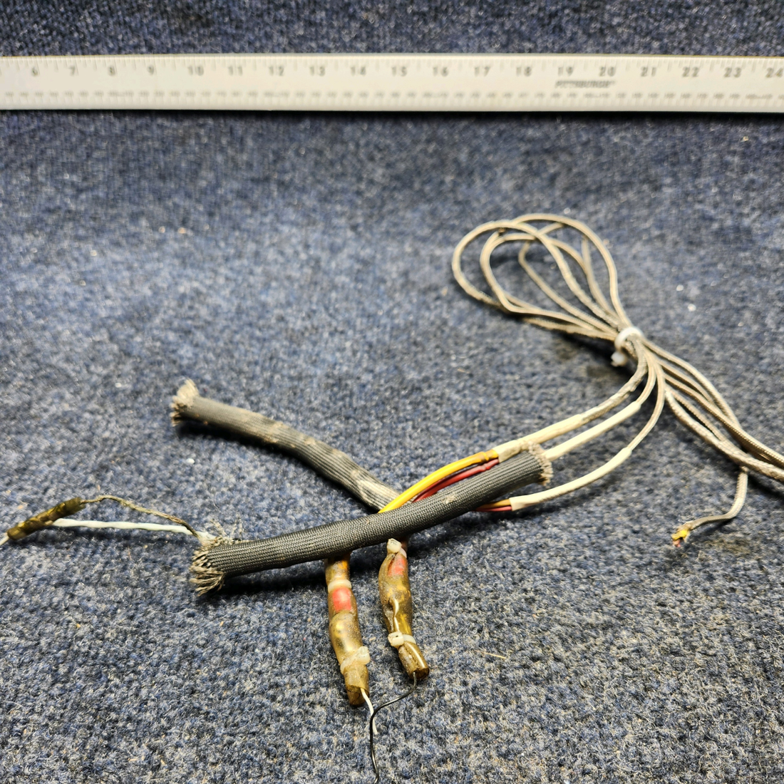 Used aircraft parts for sale, 0223-003 Mooney M20J OAT/EGT GAUGE W/. EGT PROBES - NO OAT PROBE