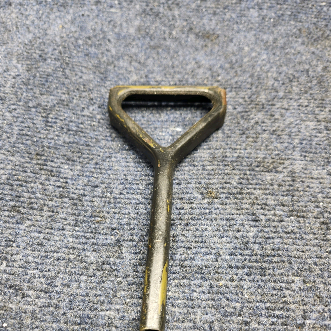 Used aircraft parts for sale, 0411564 Cessna CESSNA C172RG RUDDER PEDAL ARM