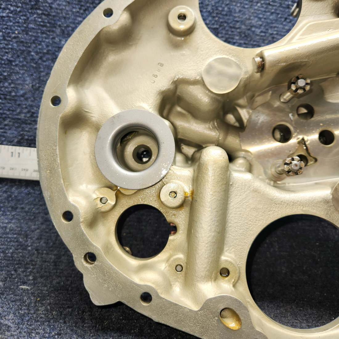 Used aircraft parts for sale, 21A21533-04 Lycoming O-320 CESSNA 172K HOUSING ASSY - ACCESSORY