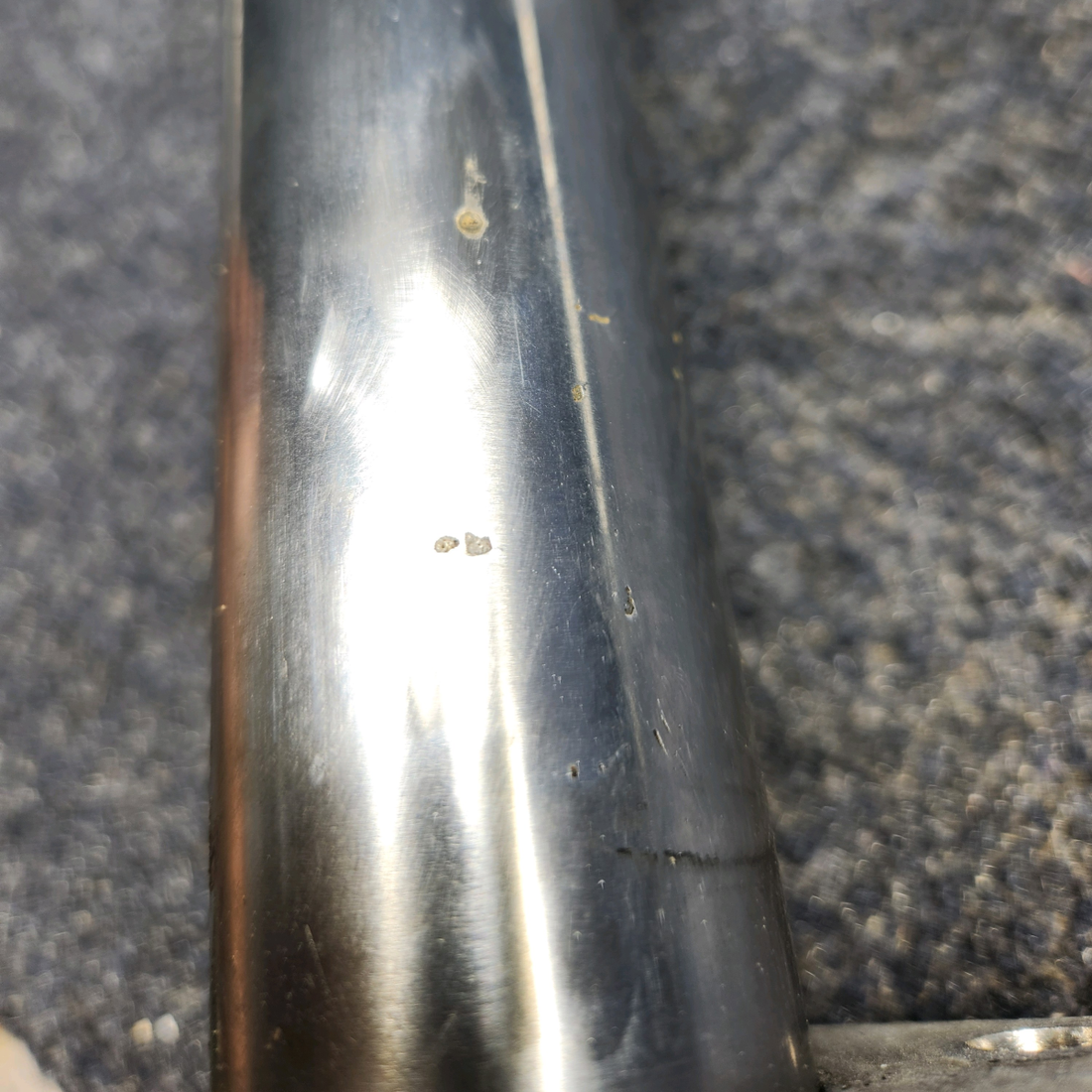 Used aircraft parts for sale, 65010-003 PIPER PA28-140 NOSE WHEEL STRUT ASSY