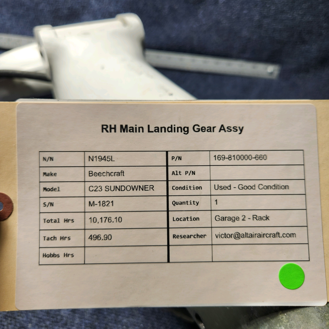 Used aircraft parts for sale, 169-810000-660 Beechcraft C23 SUNDOWNER RH MAIN LANDING GEAR ASSY