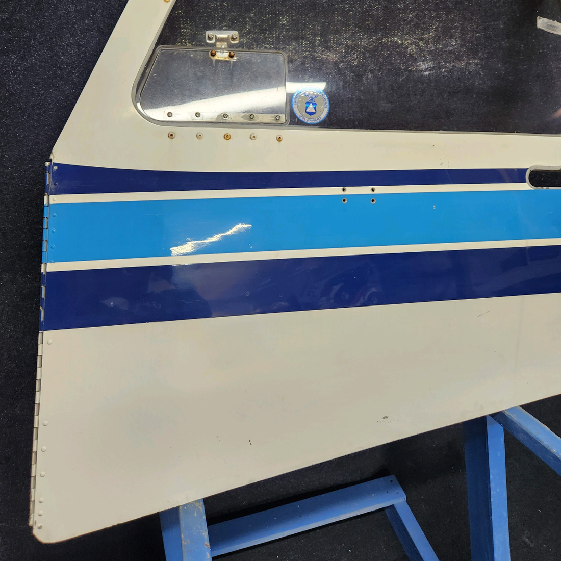 Used aircraft parts for sale, 169-420036-619 Beechcraft C23 SUNDOWNER LH DOOR ASSY