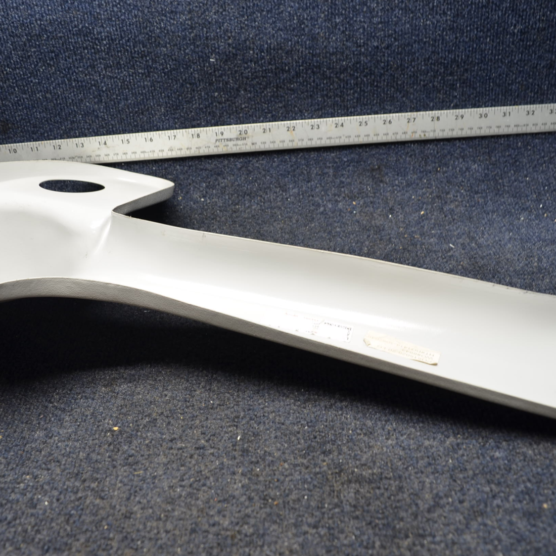 Used aircraft parts for sale, 0515026-20 Cessna 172RG DOOR POST TRIM RH
