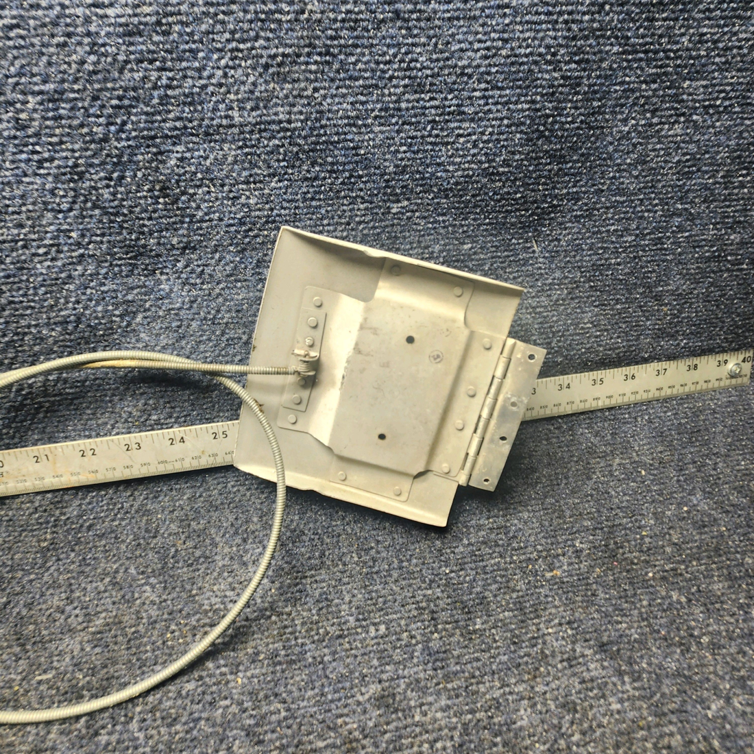 Used aircraft parts for sale, 640138-009 , 640285-001 Mooney M20J COWLING AIR SCOOP DOOR ASSEMBLY W CONTROL CABLE.