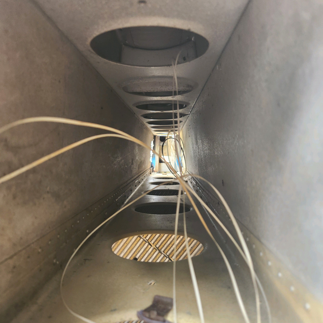 Used aircraft parts for sale, 169-110000-664 Beechcraft C23 SUNDOWNER WING STRUCTURE ASSY RH "SEE PHOTOS FOR DETAILS"