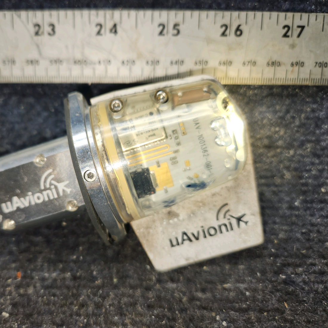 Used aircraft parts for sale, UAV-1002183-001 UAvionix Cessna 172 LED ADS-B Out Tailcone Light Assembly