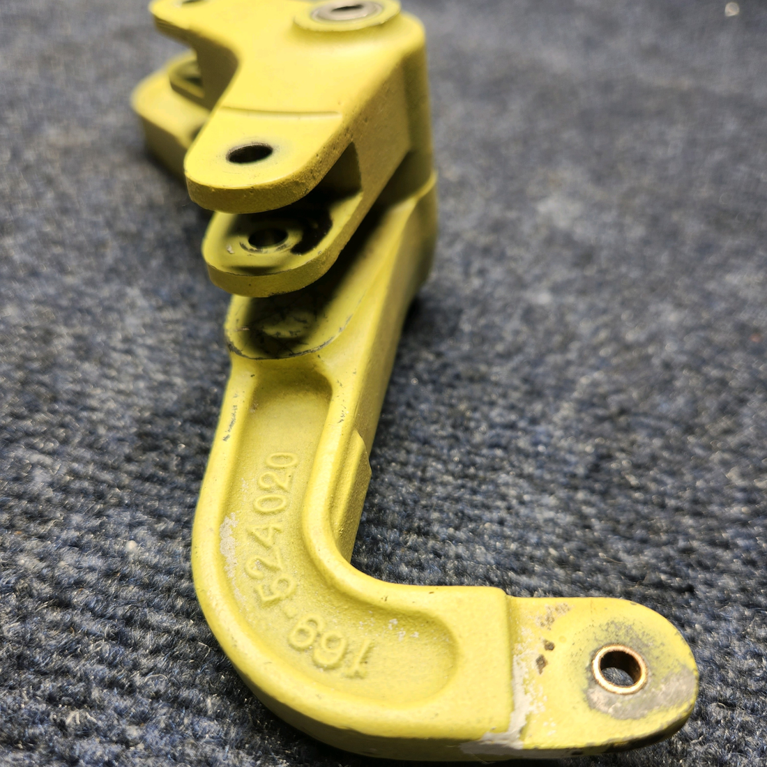 Used aircraft parts for sale, 169-524020-3 Beechcraft C23 SUNDOWNER AILERON CONTROL ARM LH OR RH