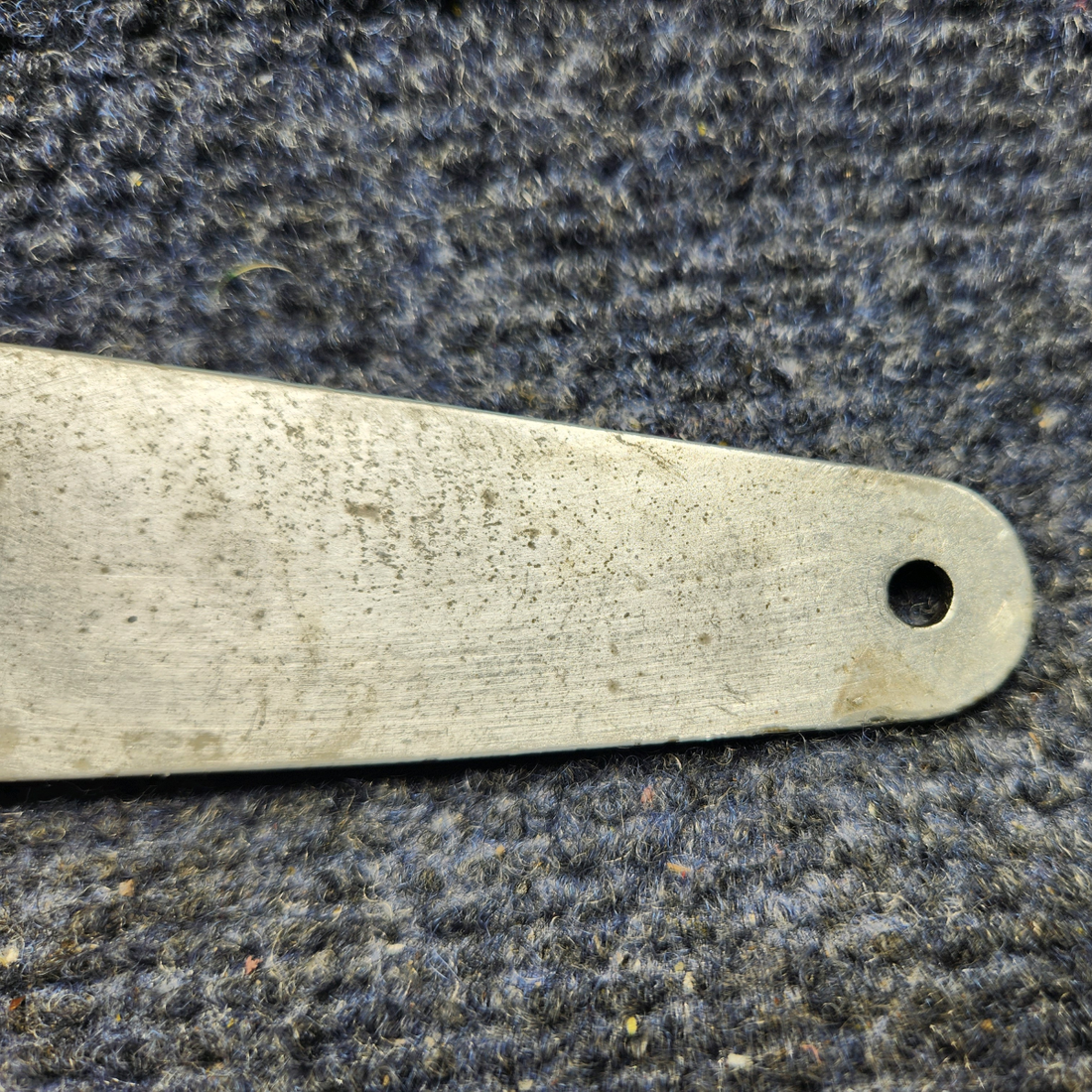 Used aircraft parts for sale, 0513370-1 CESSNA 172K FWD ELEVATOR BELLCRANK