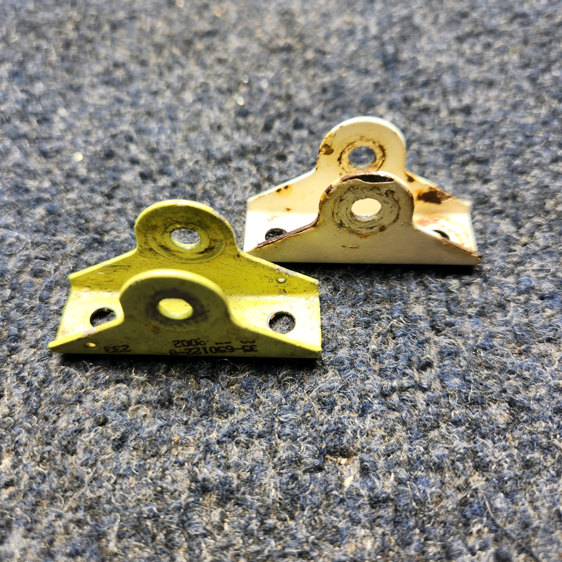 Used aircraft parts for sale, 35-650122-4 BEECHCRAFT F35 ELEVATOR HINGE BRACKET PRICE PER EACH.