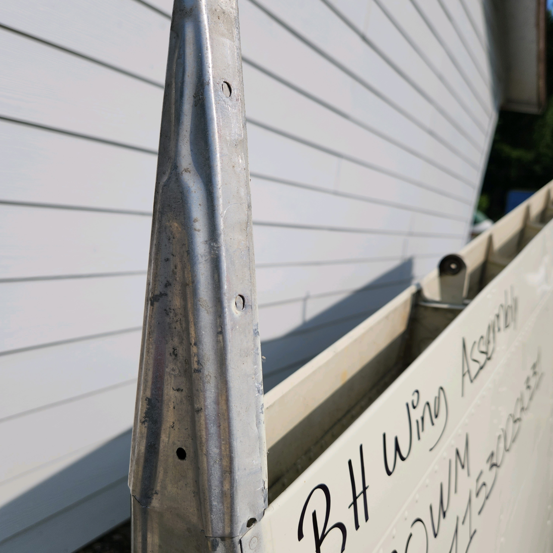 Used aircraft parts for sale, 35-115300 SA331 BEECHCRAFT F35 RH WING ASSEMBLY-OR IS SOLD IN PARTS
